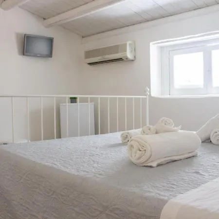 Eli's Apartment *